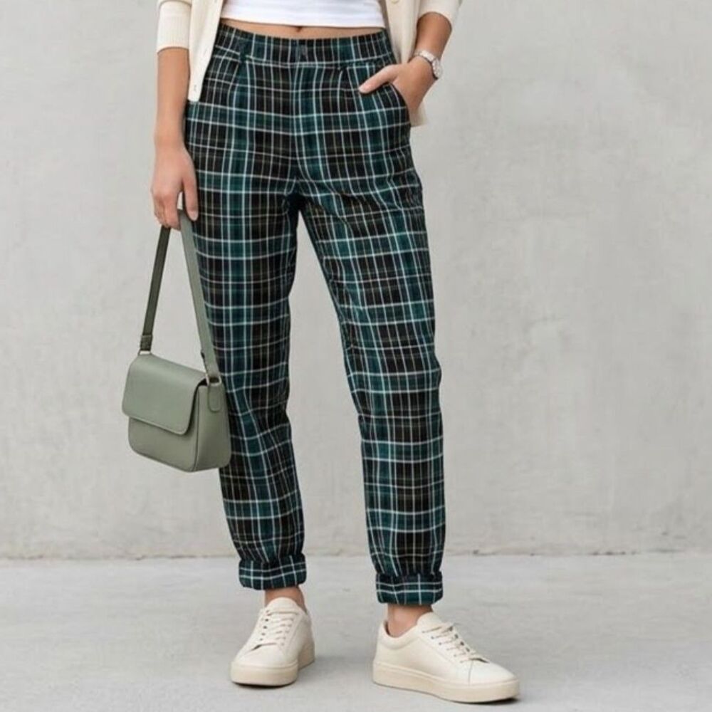 Almost Famous Y2K Chic Plaid Streetwear Joggers Green Black Plaid Pants SZ M